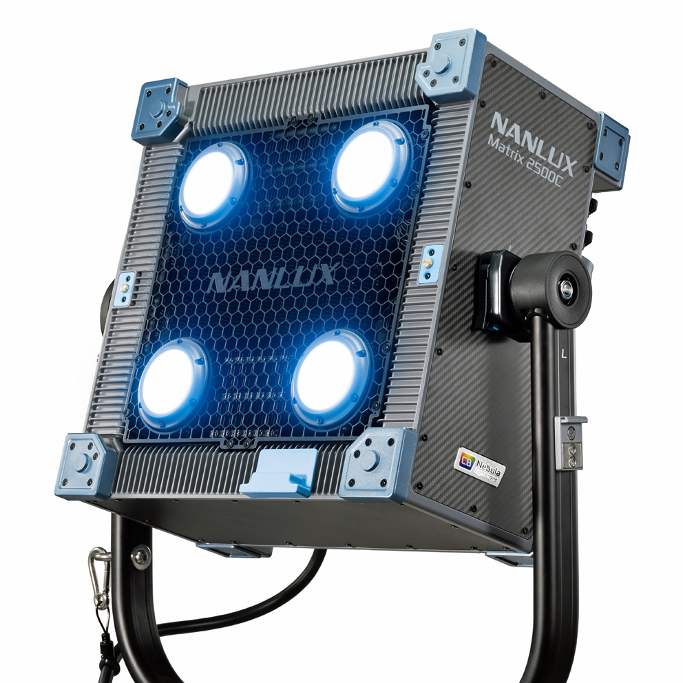Nanlux Matrix 2500C 4-fach LED Full-Color Multi-source Spot Light - IBC OFFER - Price incl. tax !
