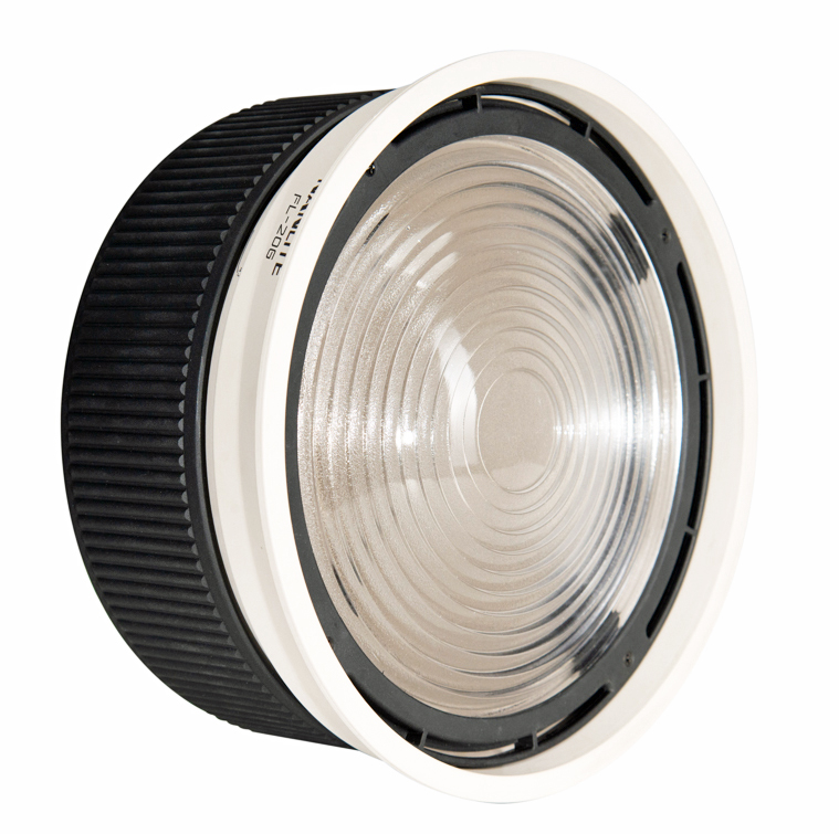 Fokussierbarer Fresnel-Vorsatz FL-20G mit Lichtklappen