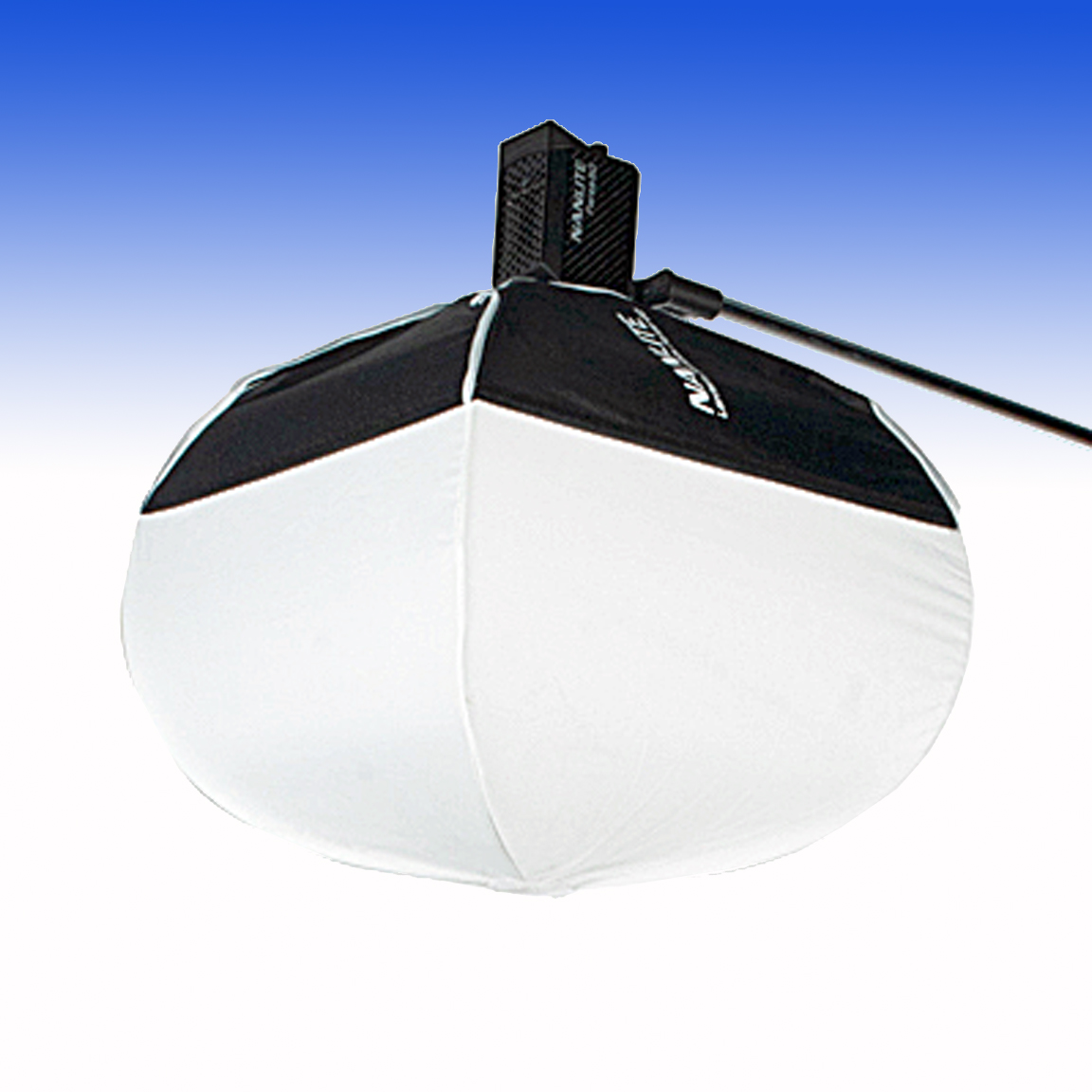 Nanlite Lantern Softbox LT-FMM-60  mit Schürzen zur Forza 60 II, 150 und andere Leuchten mit Bowens Bajonett