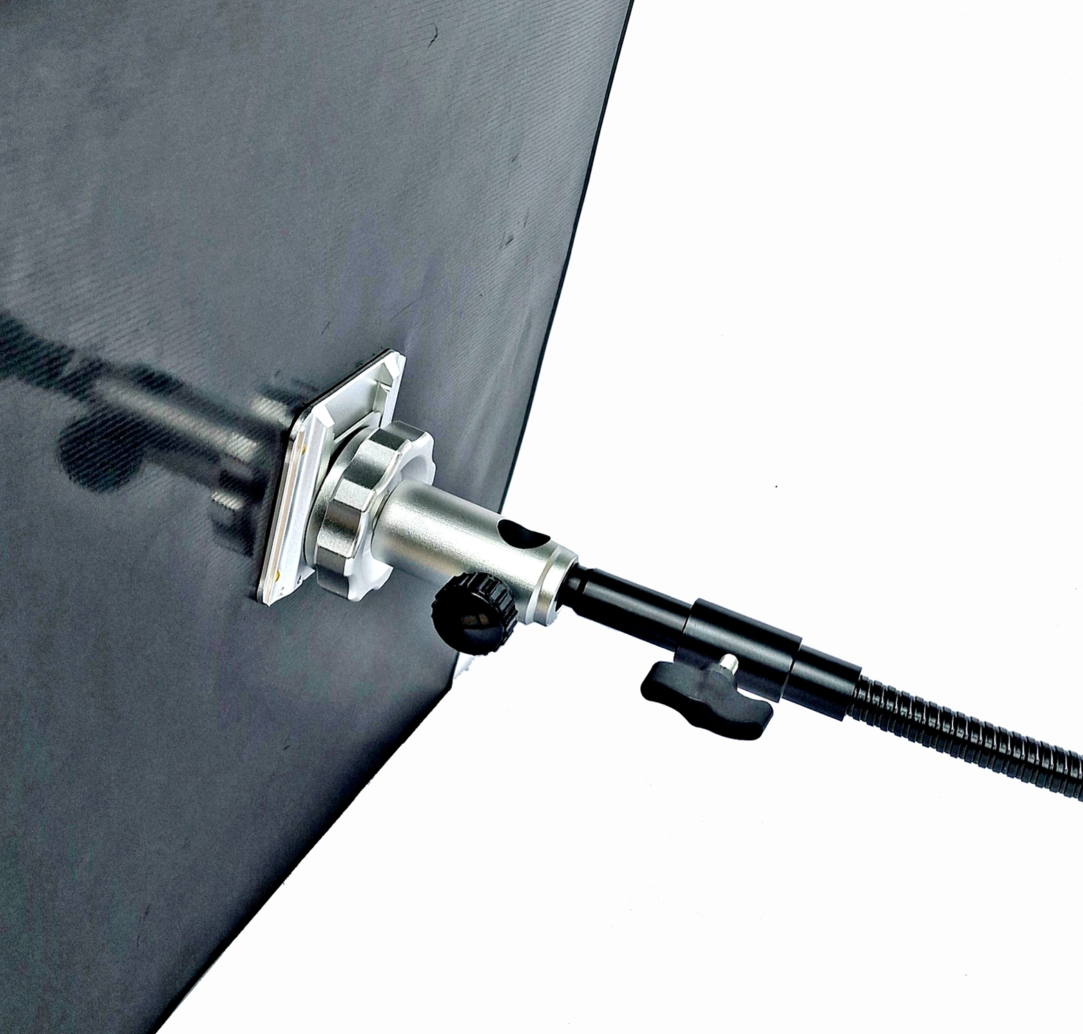  M01 Schiebearretierung mit Zubehöraufnahme zum sicheren Befestigen von RayFlex-Reflektoren 45x45cm