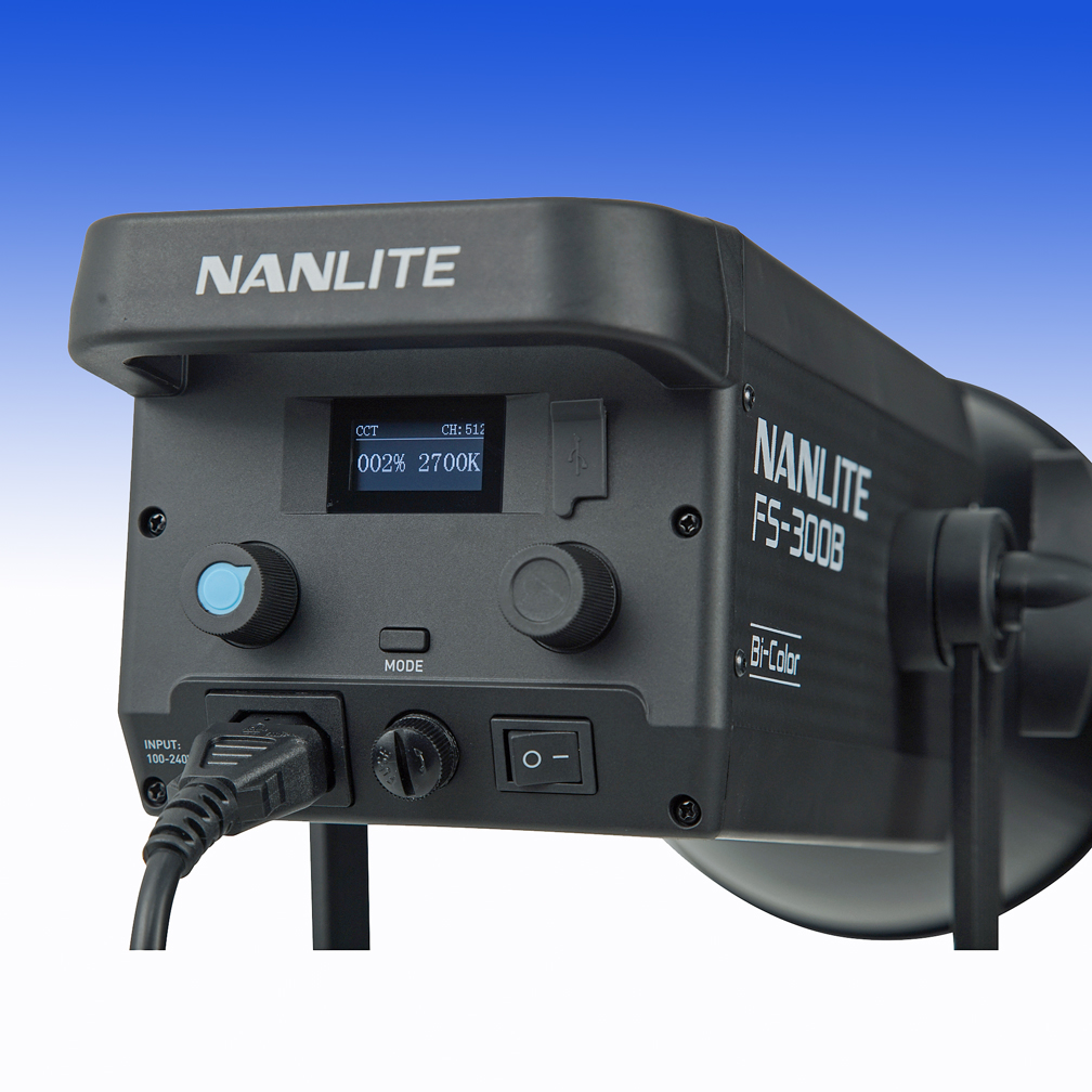 NANLITE FS-300B LED Bi-Color Spot Leuchte - 38.720 Lux