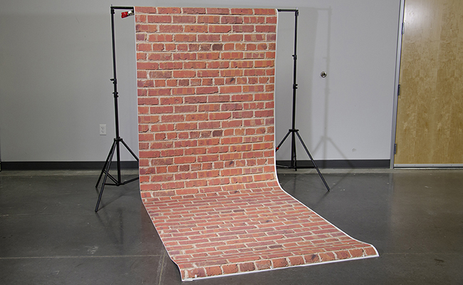 Tetenal Savage Bedruckter Hintergrundkarton Red Brick/Ziegelsteinmauer  1,35 x 5,5 Meter