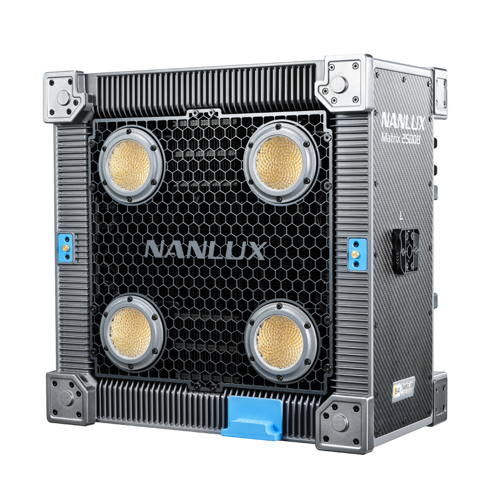 Nanlux Matrix 2500B 4-fach LED Bi-color Multi-source Spot Light - IBC OFFER - Price incl. tax !