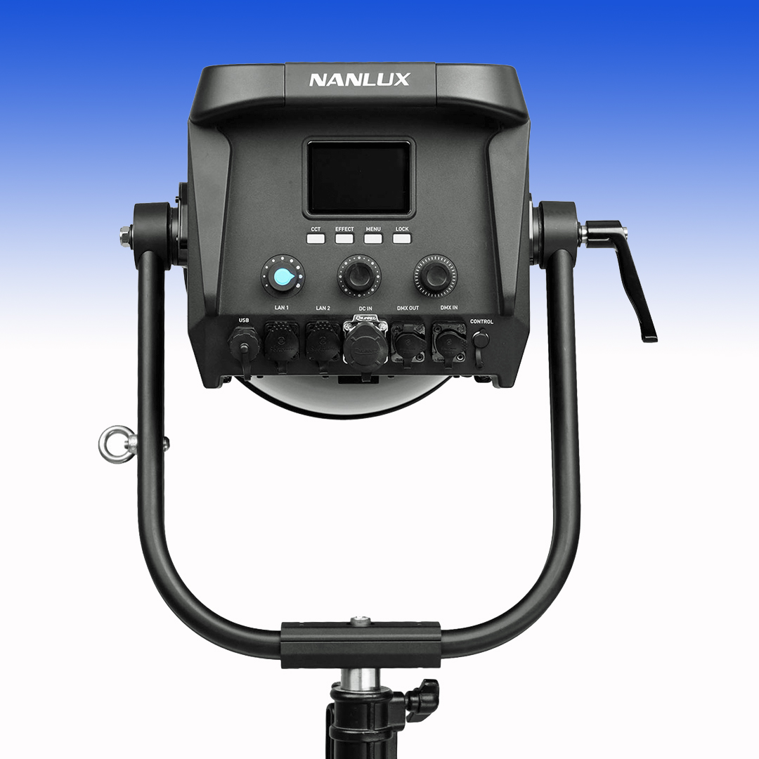 Nanlux Evoke 2400 Bi-Color Spot Light (NX-EVOKE24B) mit 45° Reflektor - Liefertermin erfragen