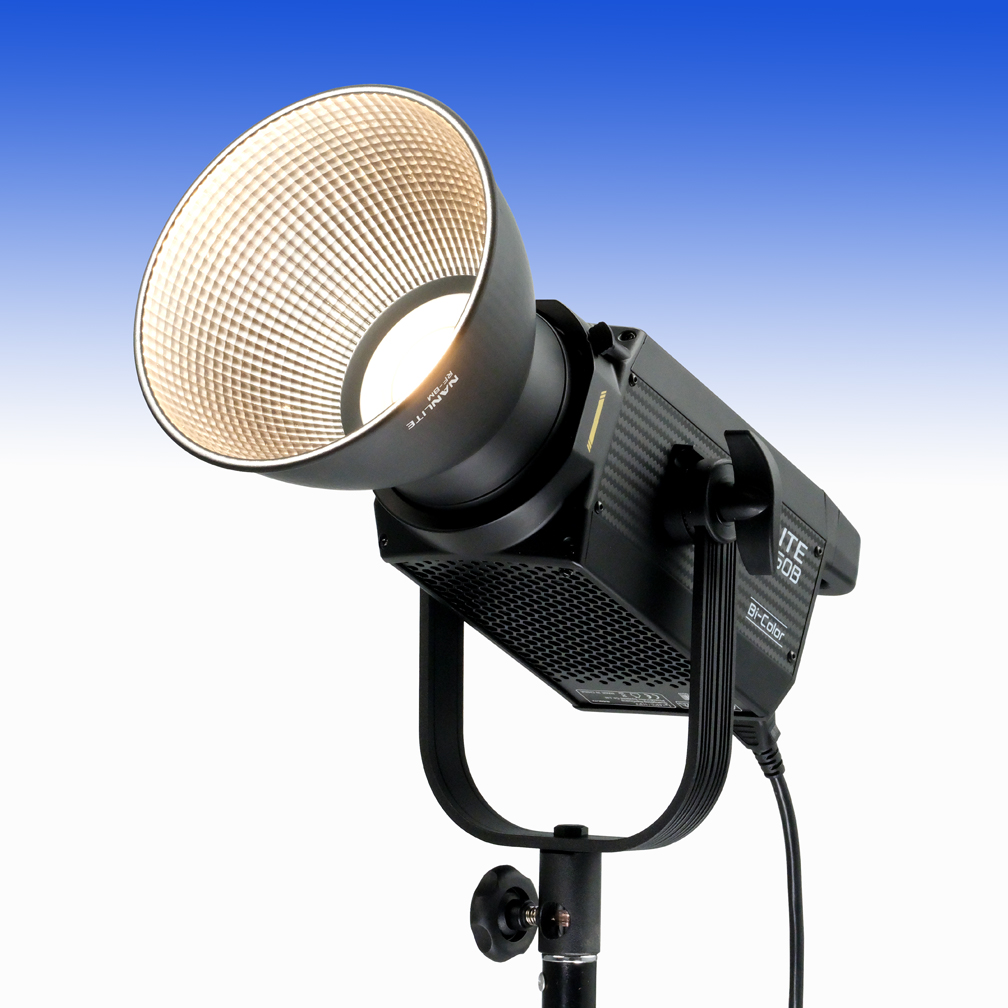 NANLITE FS-150B LED Bi-Color Spot Leuchte - 26.300 Lux
