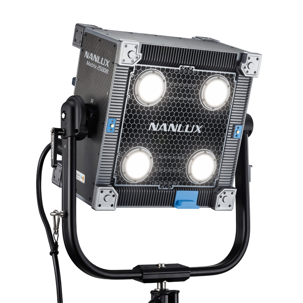 Nanlux Matrix 2500B 4-fach LED Bi-color Multi-source Spot Light - IBC OFFER - Price incl. tax !